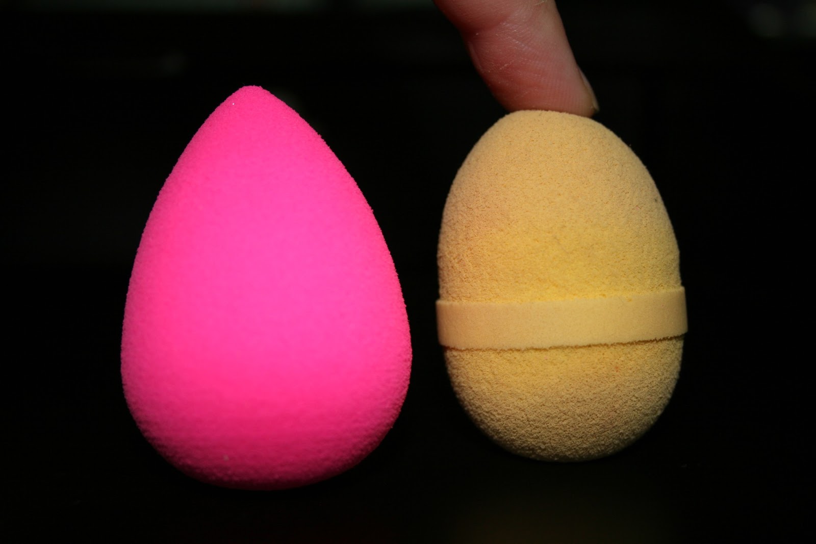 Beauty Blender, Blender Baby, Essence Make Up Sponge, etc, etc, etc.