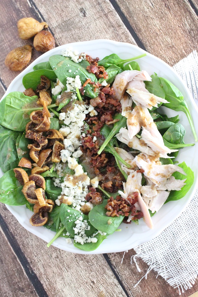 Fig and Blue Cheese Spinach Salad from Mama Loves Food