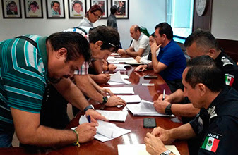 Se signa convenio de colaboración entre el Ayuntamiento de Solidaridad y las empresas de grúas para regular las tarifas
