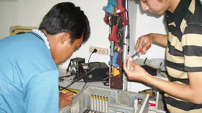 Apa Itu Teknisi? Pengertian, Tugas, dan Peran dalam Berbagai Bidang