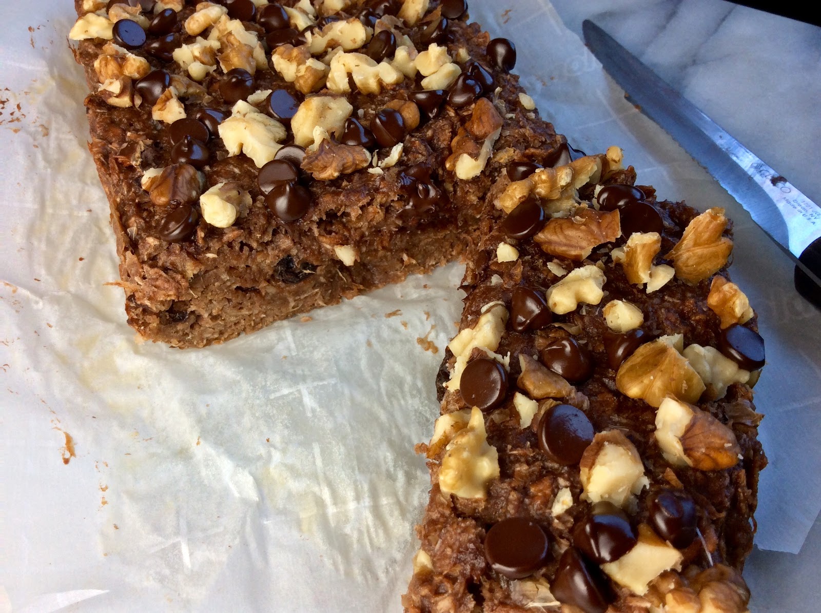 Food Fitness by Paige Chocolate Granola Breakfast Bars