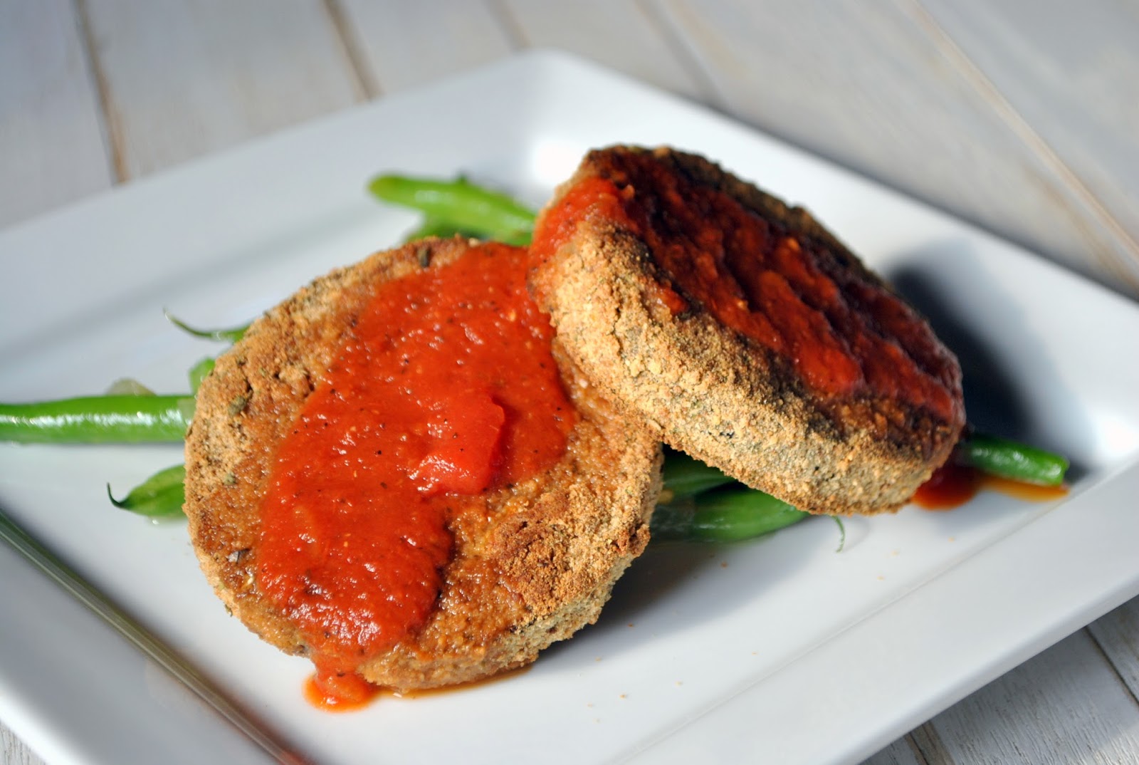 Vegan Crispy Breaded Eggplant (Berinjela à Milanesa Crocante Vegana) The Green Dish Blog