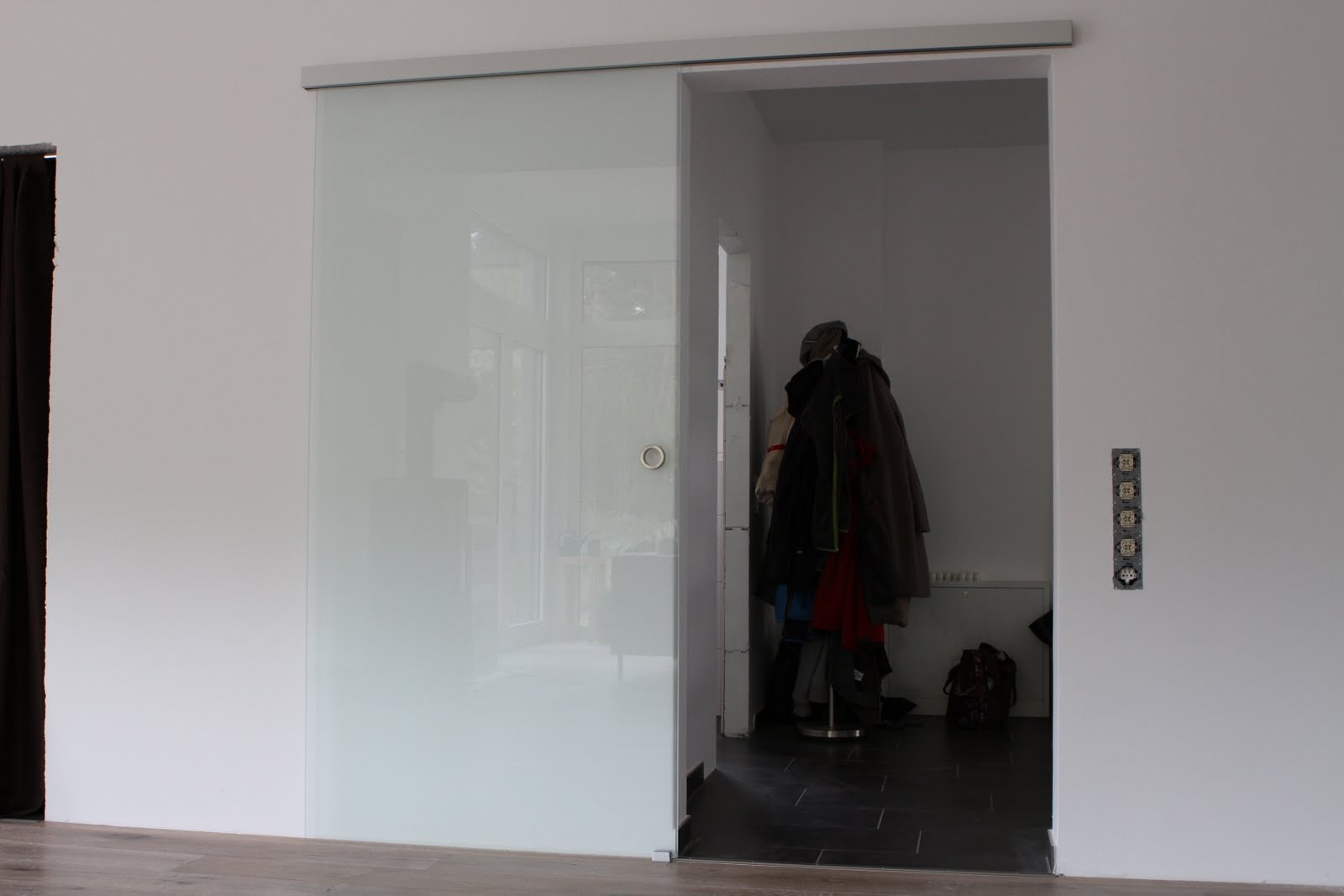 DAS HAUSBAUKOMMANDO: April 2011