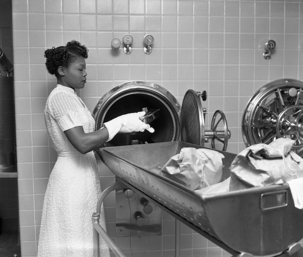 oldfoolrn How do you cook a Thanksgiving turkey in an autoclave?