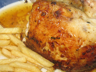 Pollo al horno a las finas hierbas