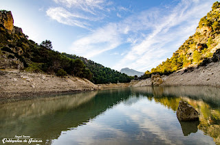 Agua del Pantano Quiebrajano Agua del Pantano Quiebrajano