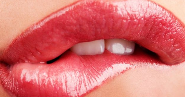 هل إبتلاع السائل المنوي آمن ، وهل يؤثر مذاقه على الجسم ؟