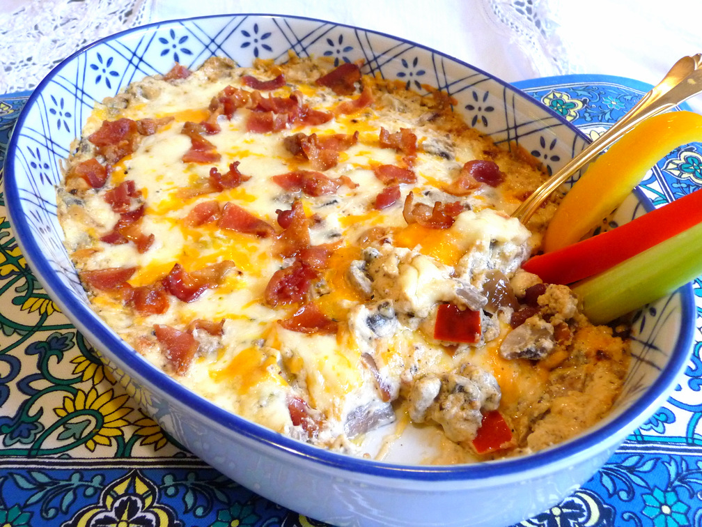 BACON AND CHEESE STUFFED MUSHROOM DIP