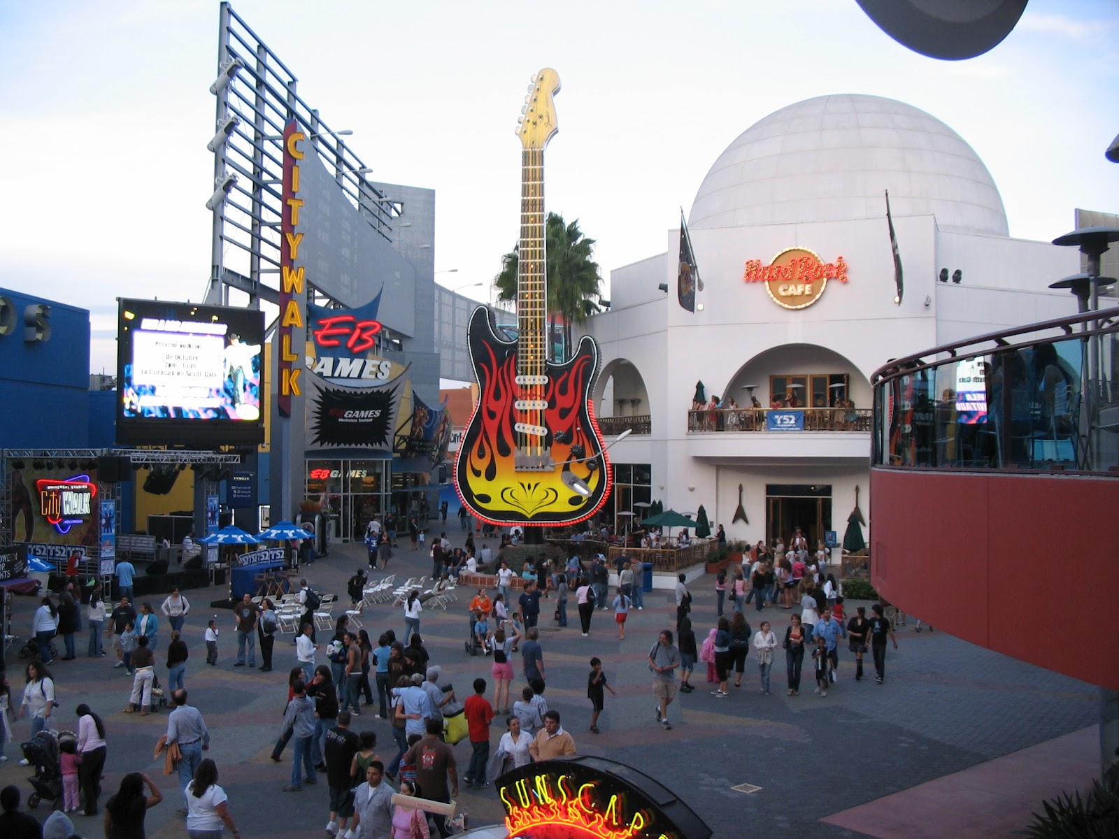 Harder city. Юниверсал студио Лос Анджелес. Юниверсал-Сити, Калифорния.. Universal Studios Hollywood парк.