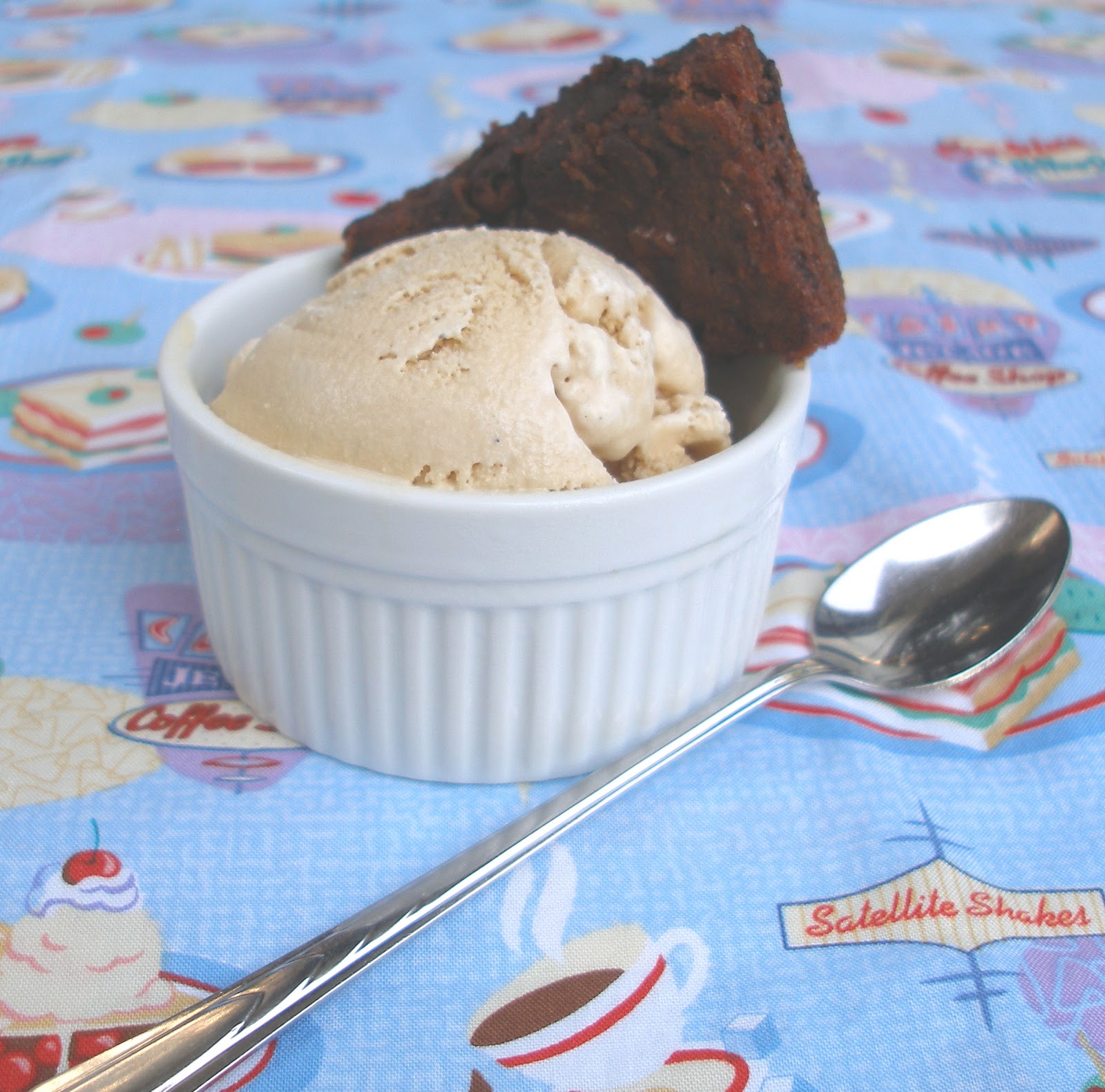 Fabulous Cavewoman Paleo VanillaCaramel Ice Cream