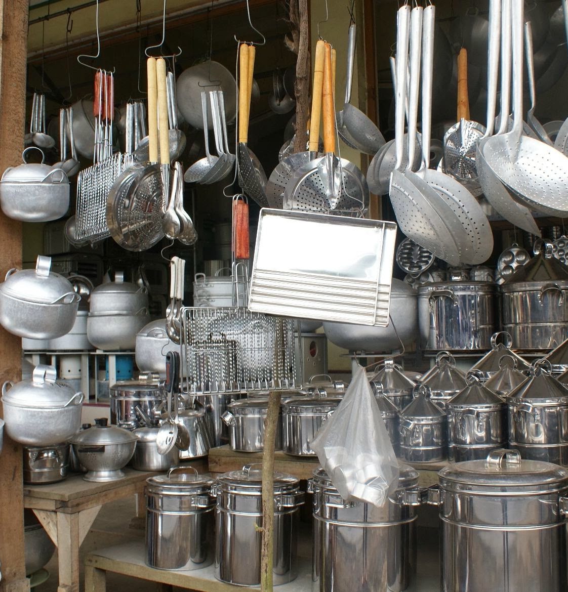 Peralatan Rumah Tangga - Perumperindo.co.id