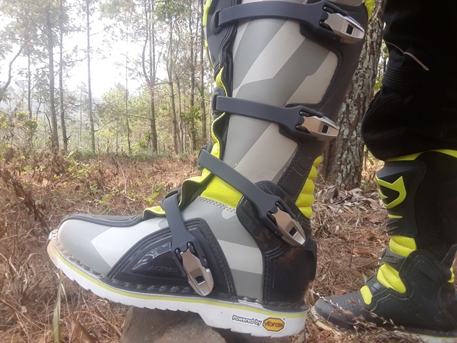 review sepatu acerbis tipe x pro v 2019