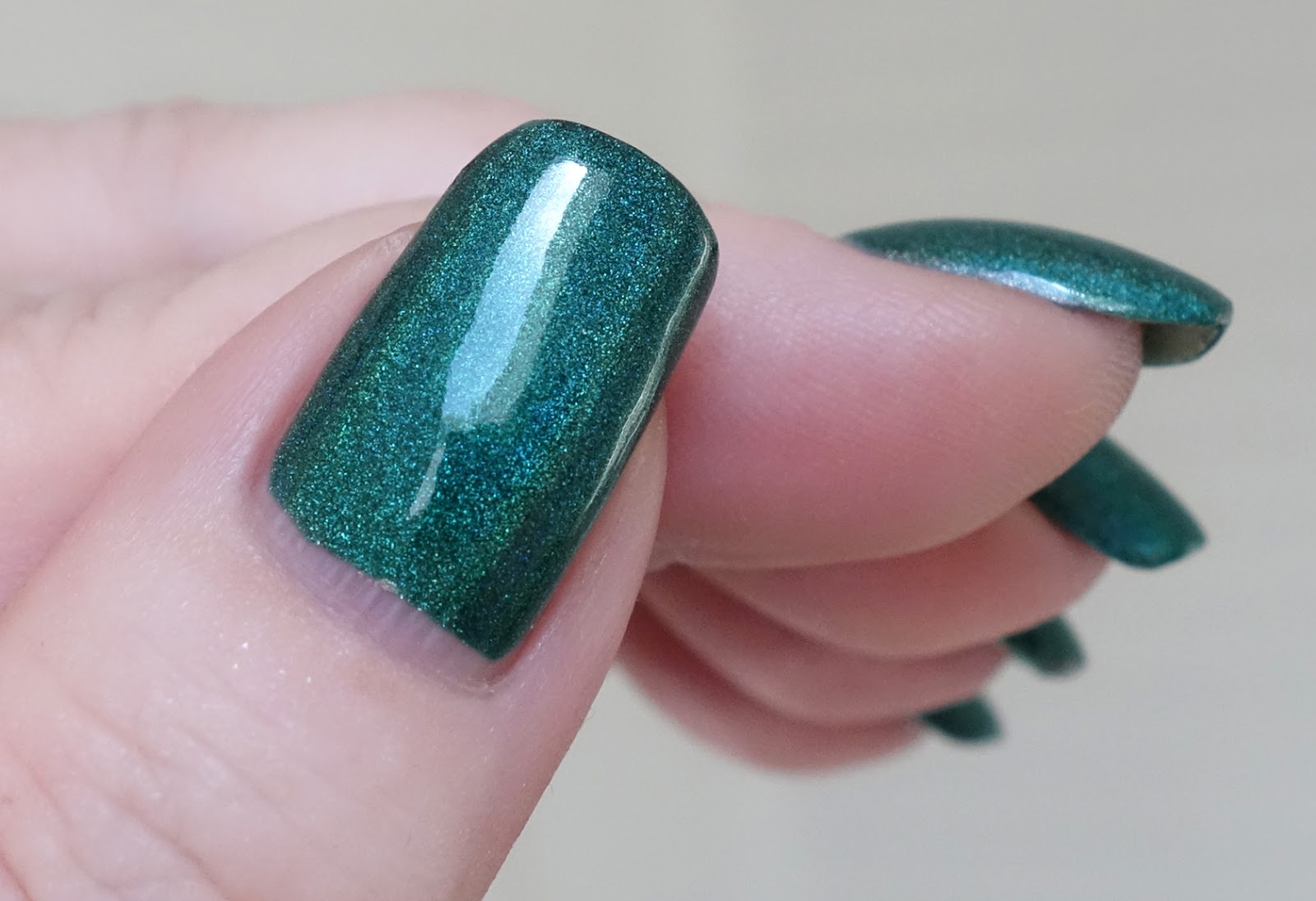 Lacquer Slacker Liz Dreamland Mauka