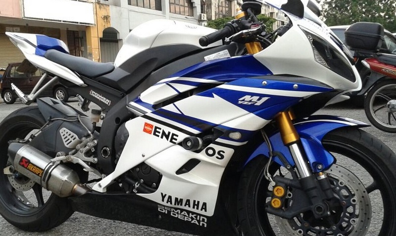 SBK Motoworks: R6'06 Yamaha MotoGP design