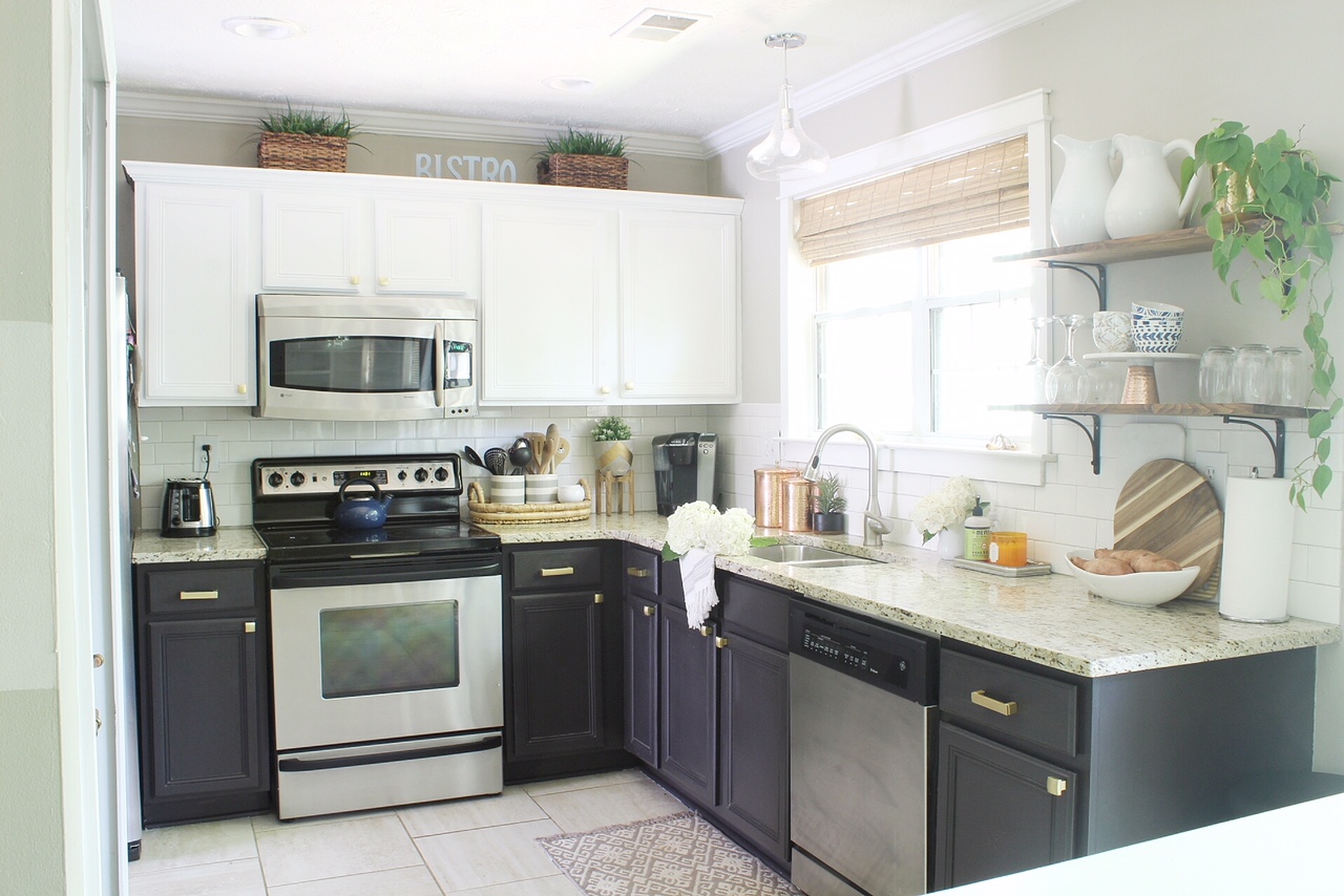 DIY-Painted-Kitchen-Cabinets