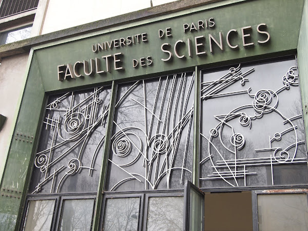 Paris 5ème - Faculté des Sciences  Les barres de Cassan - 1955/1962  Architectes: Urbain Cassan, Louis Madeline, René Coulon, Édouard Albert (avec l'architecte officiel de la faculté Roger Séassal)