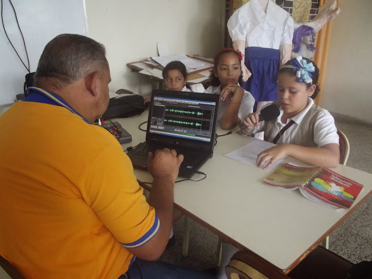 CON LOS NIÑOS DE RADIOWEBANZOATEGUI