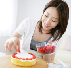 Manfaat Kesehatan Wanita Yang Suka Membuat Kue