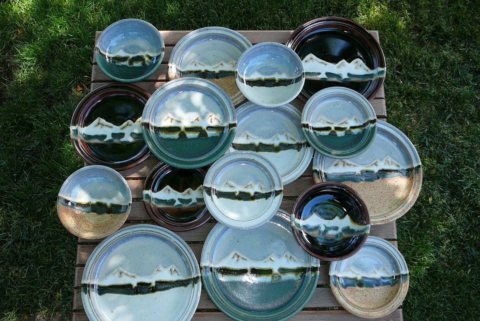 Canyon Creek Pottery in Sisters, Oregon. Three Sisters Mountain Dinnerware