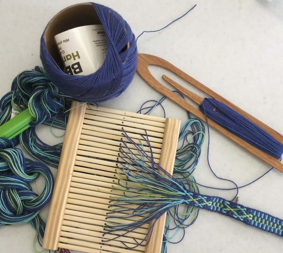 WEAVING FOR FUN PickUp Bandweaving Program