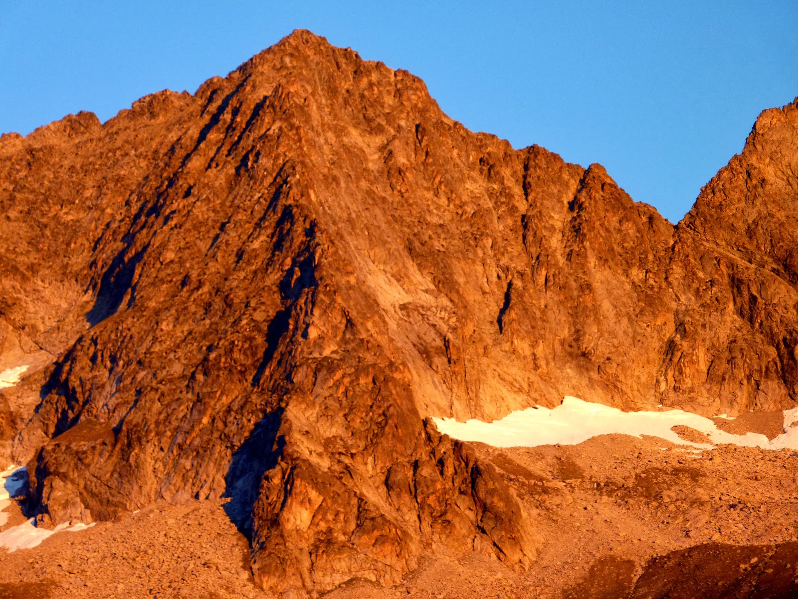 Sortides a Muntanya Pic Maou ( 3074 mts.), Campbieil SSW ( 3157 mts