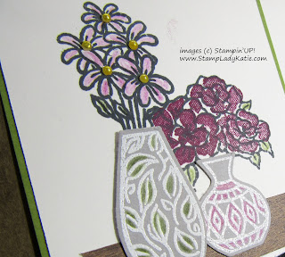Card made with the Faux Wood Grain technique and featuring Stampin'UP!'s Vibrant Vases stamp set