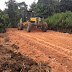 Prefeitura de Gandu reinicia serviço de recuperação de estradas na zona rural.