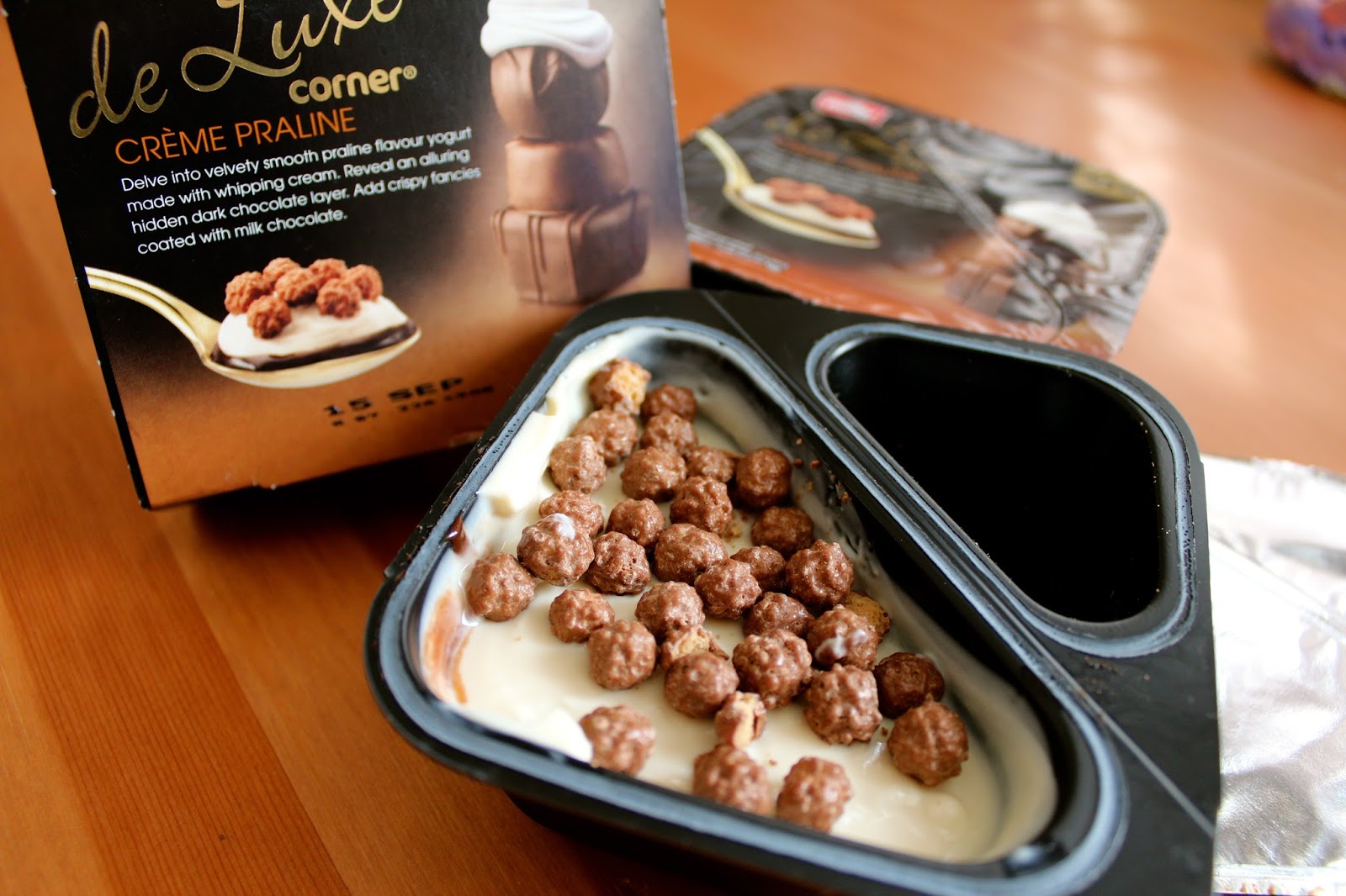 VM STYLE WORLD Muller Corner de Luxe Yogurt Creme Praline (Review)