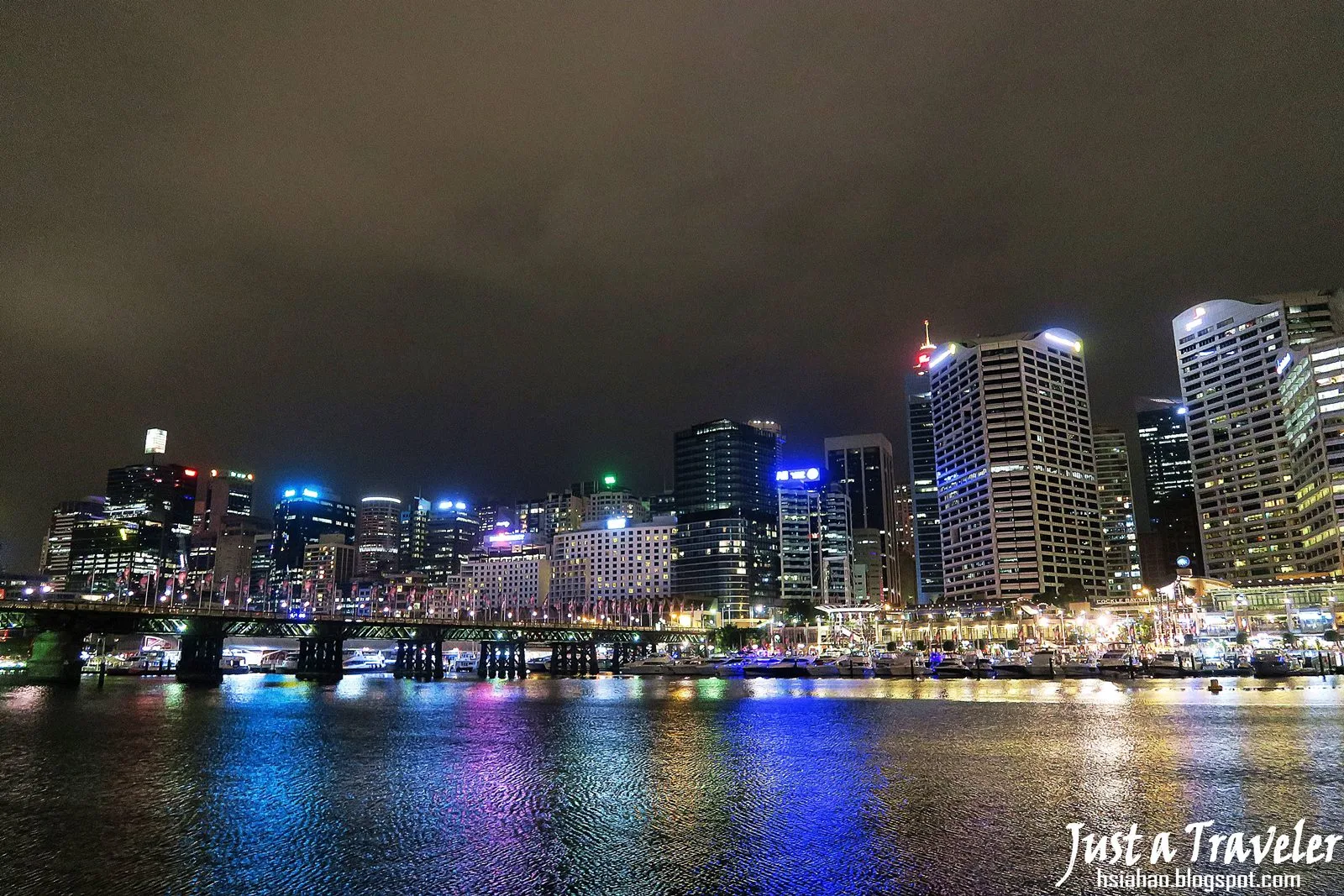 Sydney-Darling-Harbour-Harbourside-Shopping-Centre-best-top-tourist-attractions-things-to-do-travel-Australia