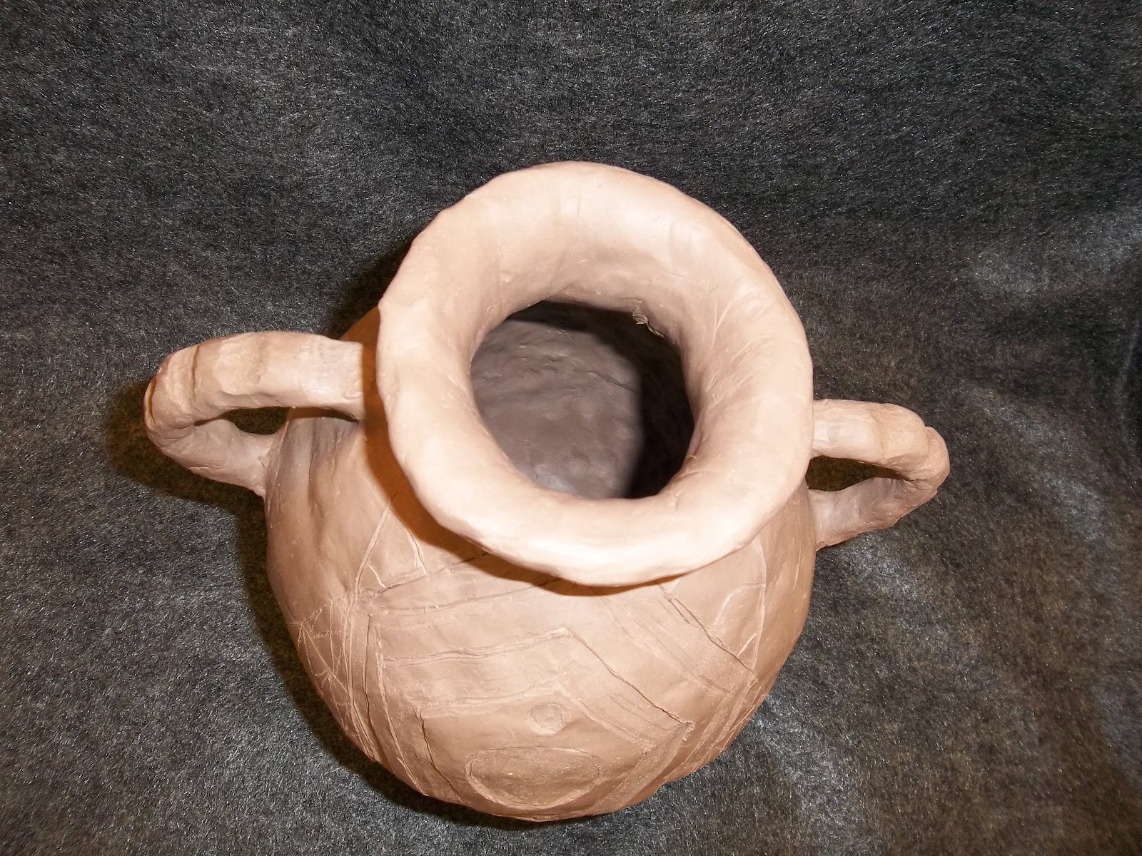 5 Devlin S pinch pot vase