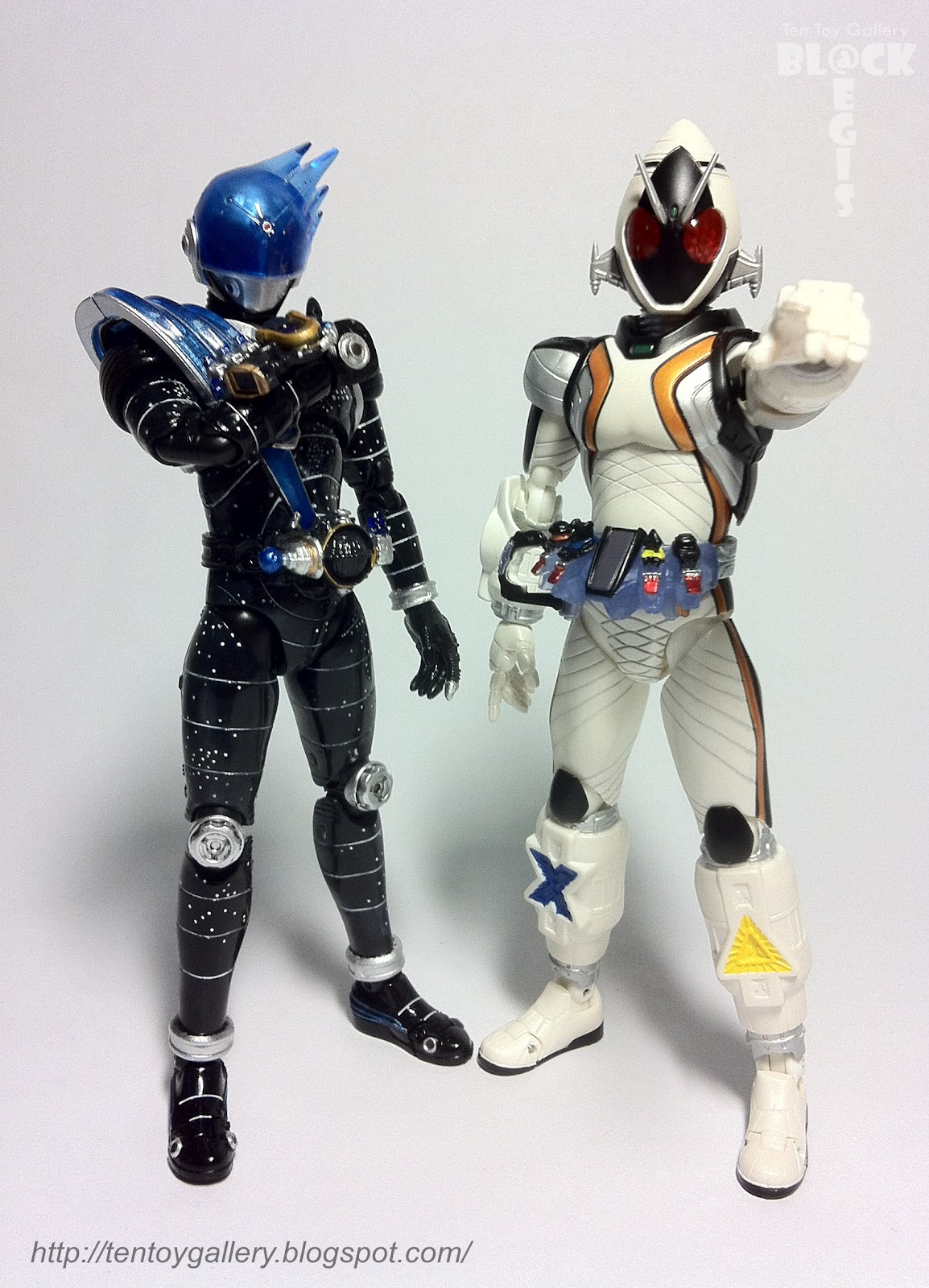 Ten Toy Gallery: Review: S.H.Figuarts Masked Rider Meteor