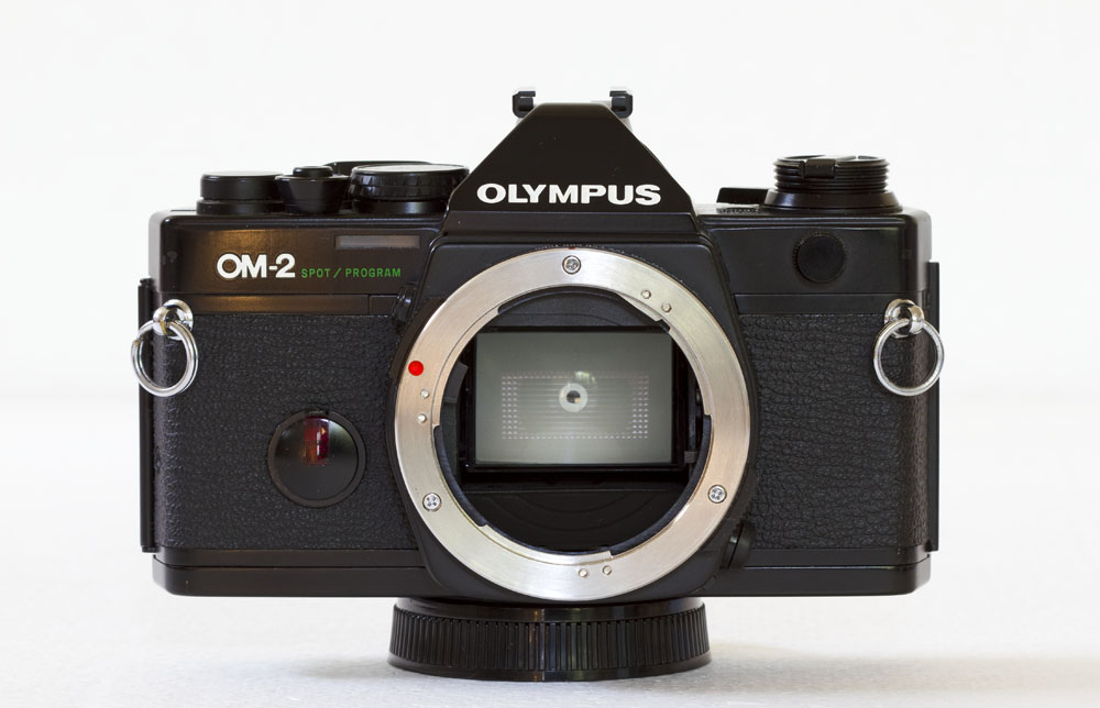 Moltojunk Black Olympus OM2 Spot/Program 35mm camera body