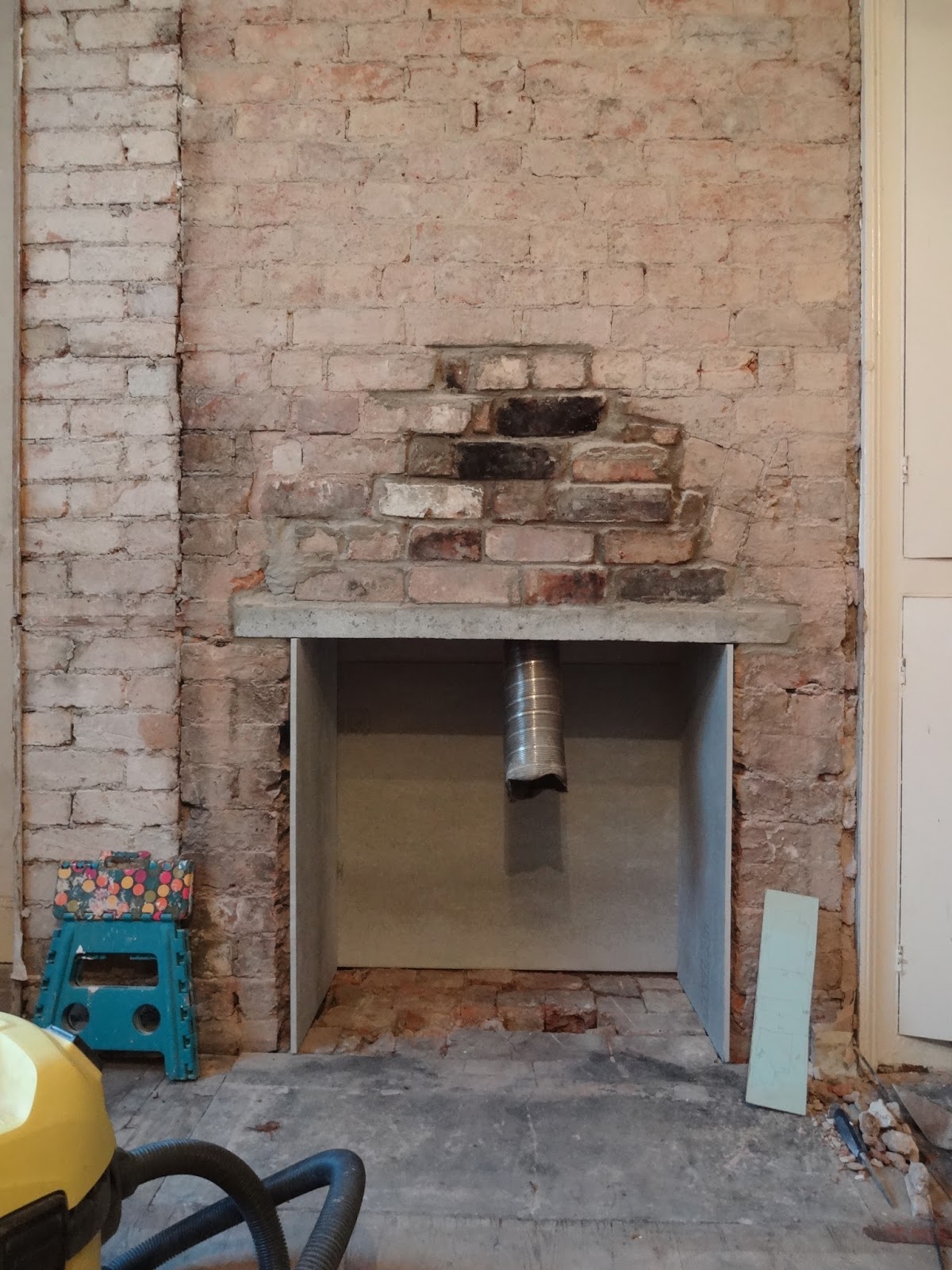 Getting the Chimney Log Burner Ready! Kezzabeth.co.uk DIY