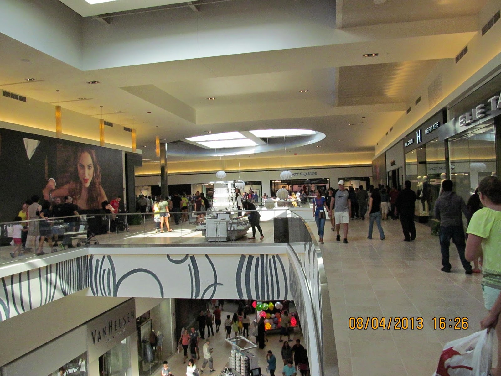 Trip to the Mall: Fashion Outlets of Chicago- (Rosemont, IL)