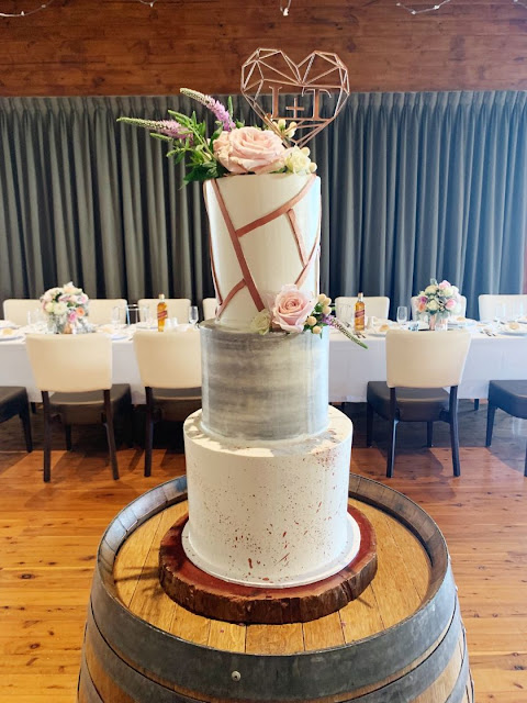 tatura wedding cakes designer melbourne desserts cake