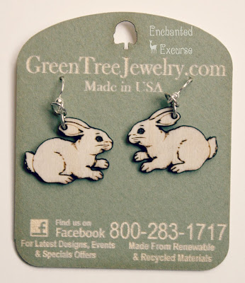 Blog Review of Green Tree Jewelry Company. Laser cut wood earrings, bracelets, switch plates, ornaments, pendants, and clocks.