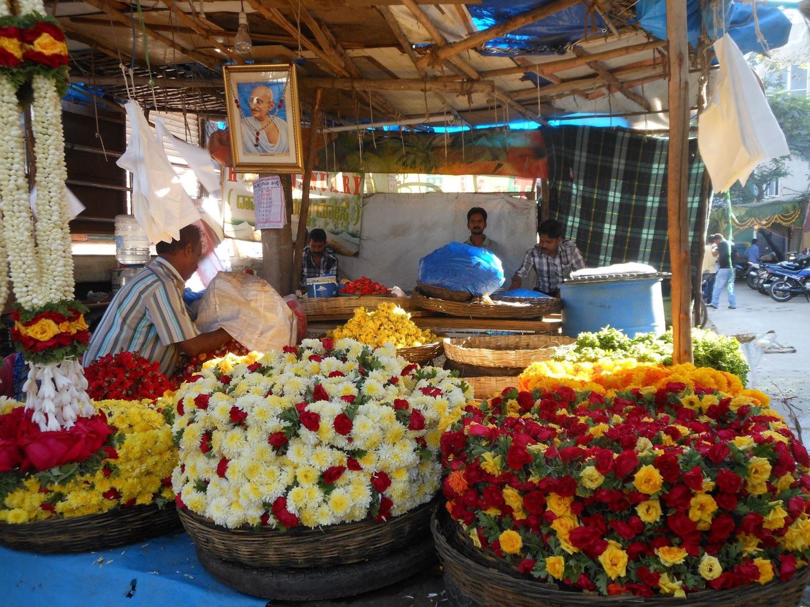 Bangalore A Guide For Visitors Gandhi Bazaar Basavanagudi bangalore-a-guide-for-visitors-gandhi-bazaar-basavanagudi