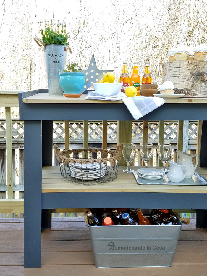 DIY Outdoor Serving Cart Remodelando la Casa