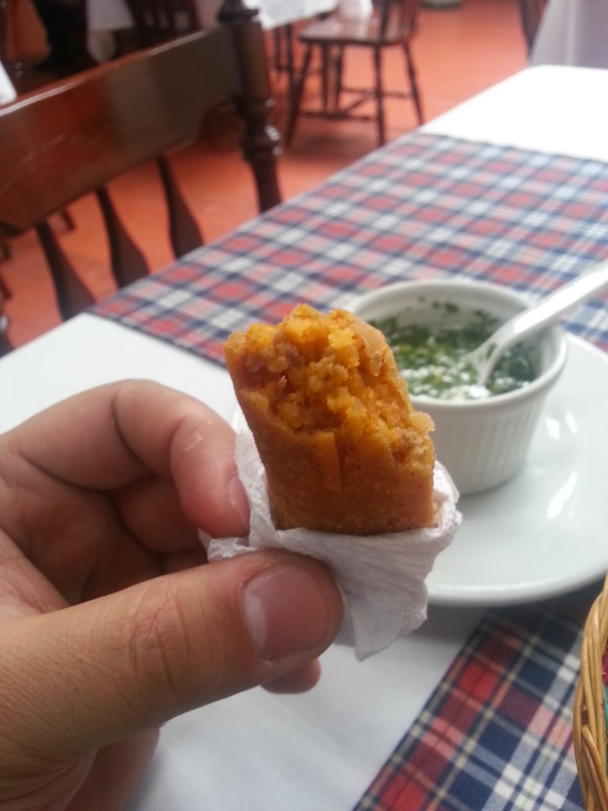 De empanadas y otros placeres criollos En desacuerdo total. La