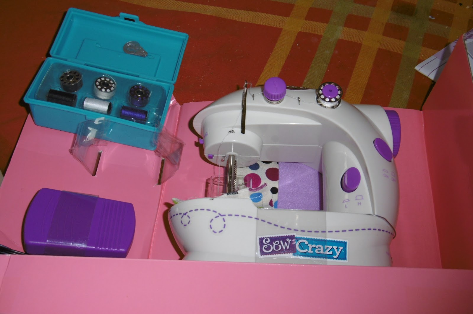 Shimmer 'n' Sparkle Sew Crazy Sewing Machine review Madhouse Family