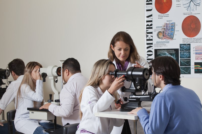 Optometria no Brasil Curso superior de Optometria no Rio de Janeiro Optometria no Brasil Curso superior de Optometria no Rio de Janeiro