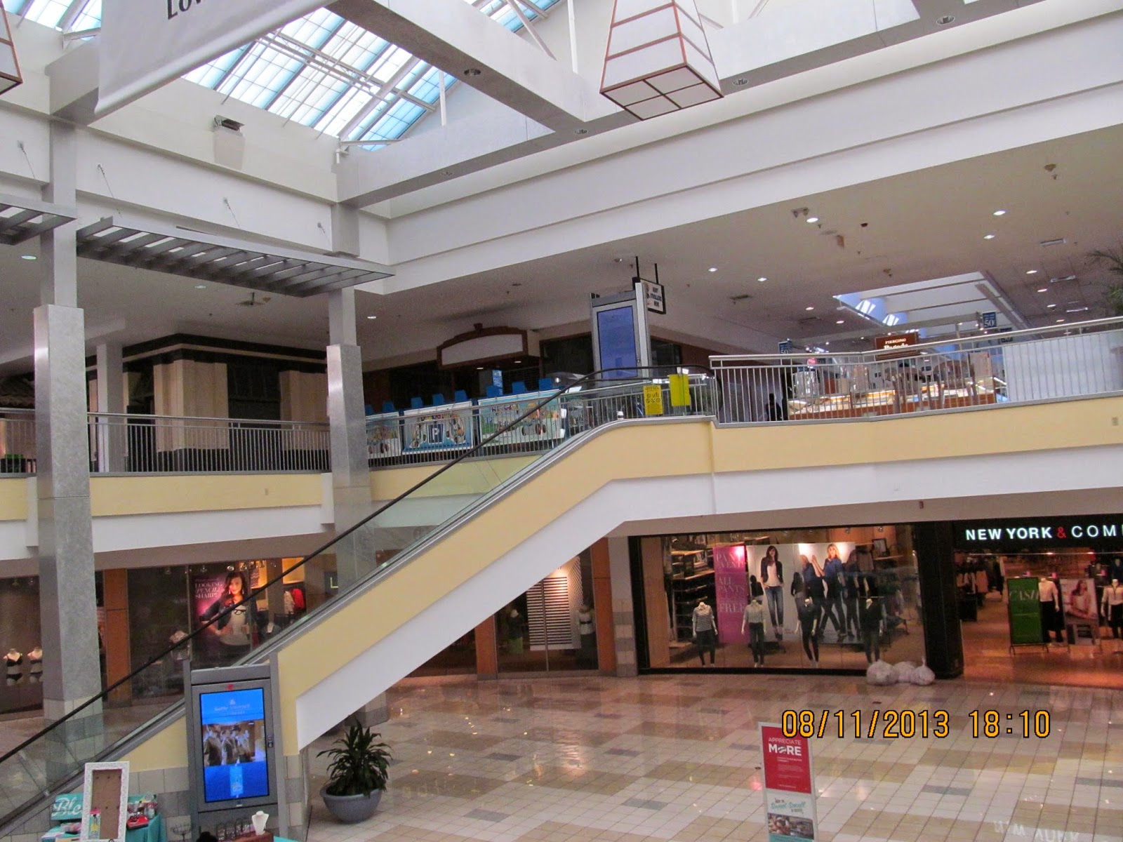 Trip to the Mall St. Clair Square Mall (Fairview Heights, IL)
