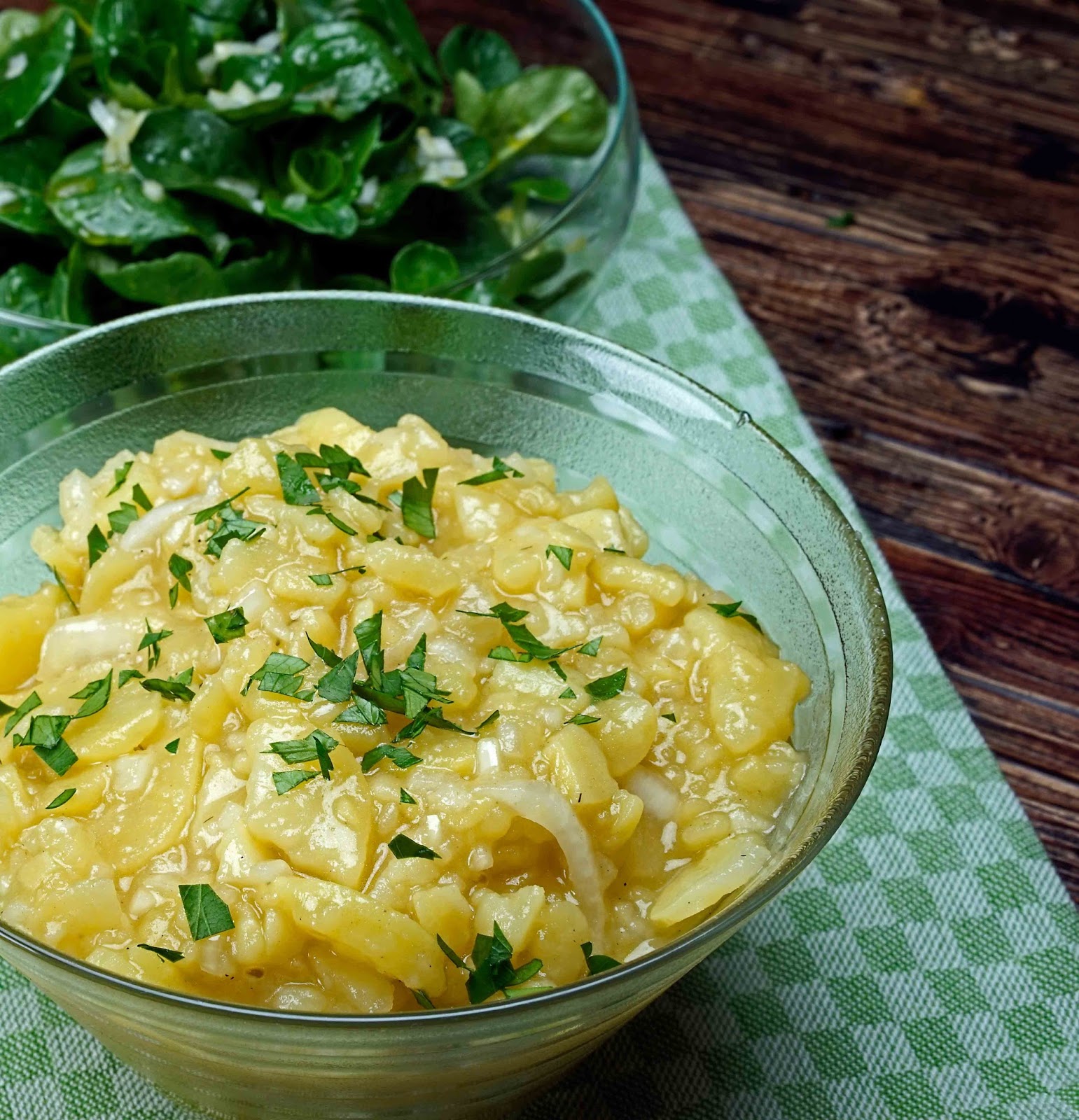 stuttgartcooking: Badisches Schäufele mit Kartoffelsalat und Ackersalat stuttgartcooking: Badisches Schäufele mit Kartoffelsalat und Ackersalat