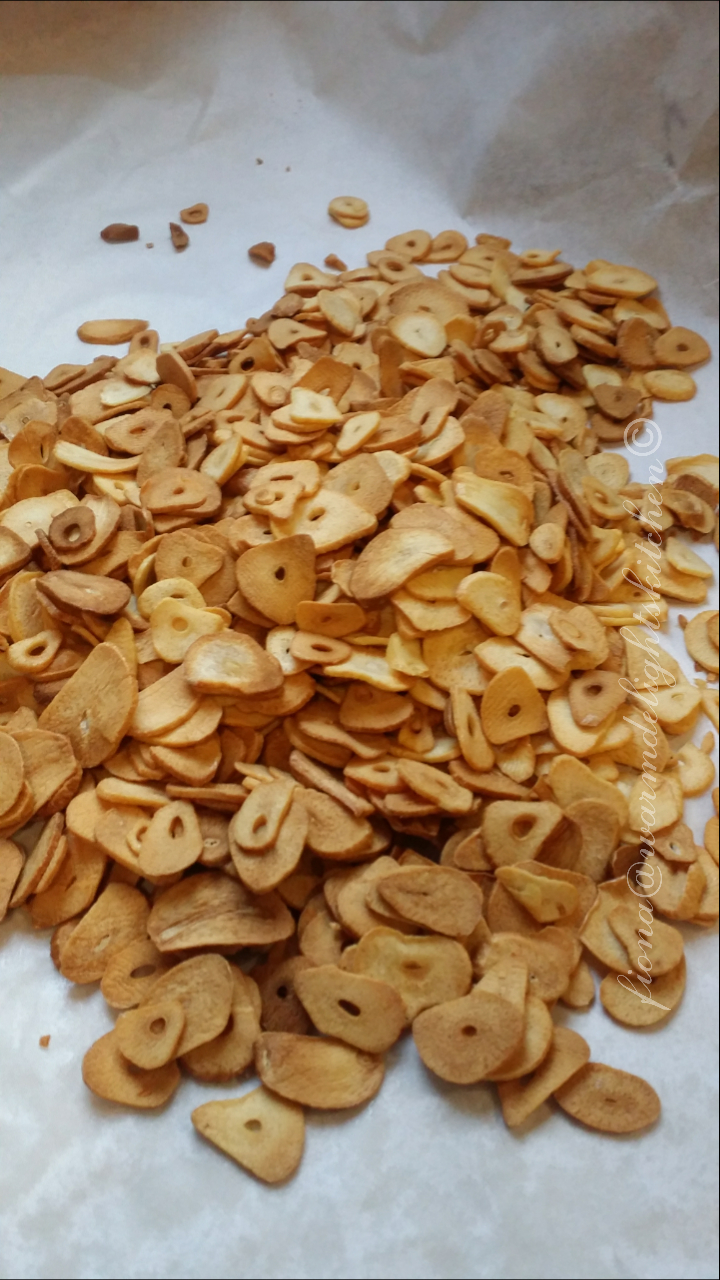 Warm Delights Kitchen Homemade Garlic Powder