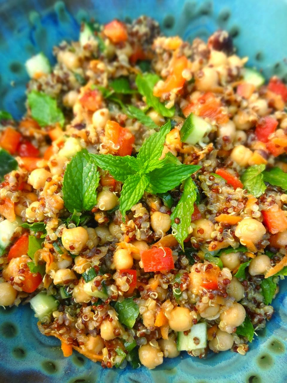 Scrumpdillyicious Moroccan Quinoa Salad with Chickpeas