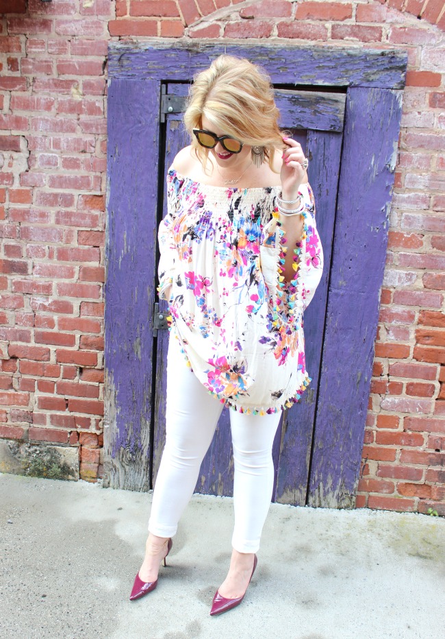 Floral Tassel Top // White Karen Kane Jeans // Mirrored Sunglasses