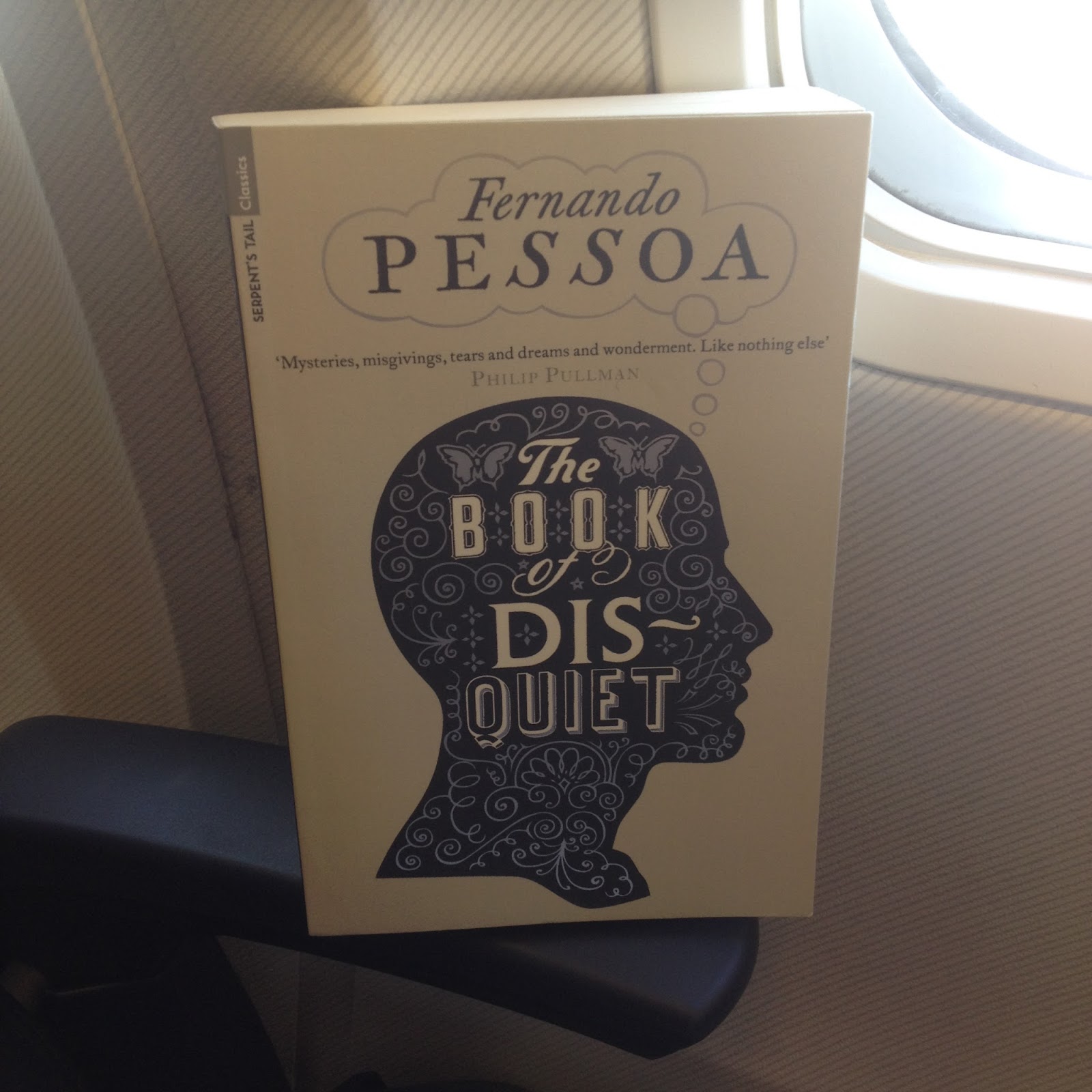 Fernando Pessoa Le Livre De L Intranquillité Parenthèse de caractère(s): The book of disquiet/ Le livre de l