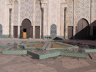 Fountain in the courtyard of Hassan II Mosque