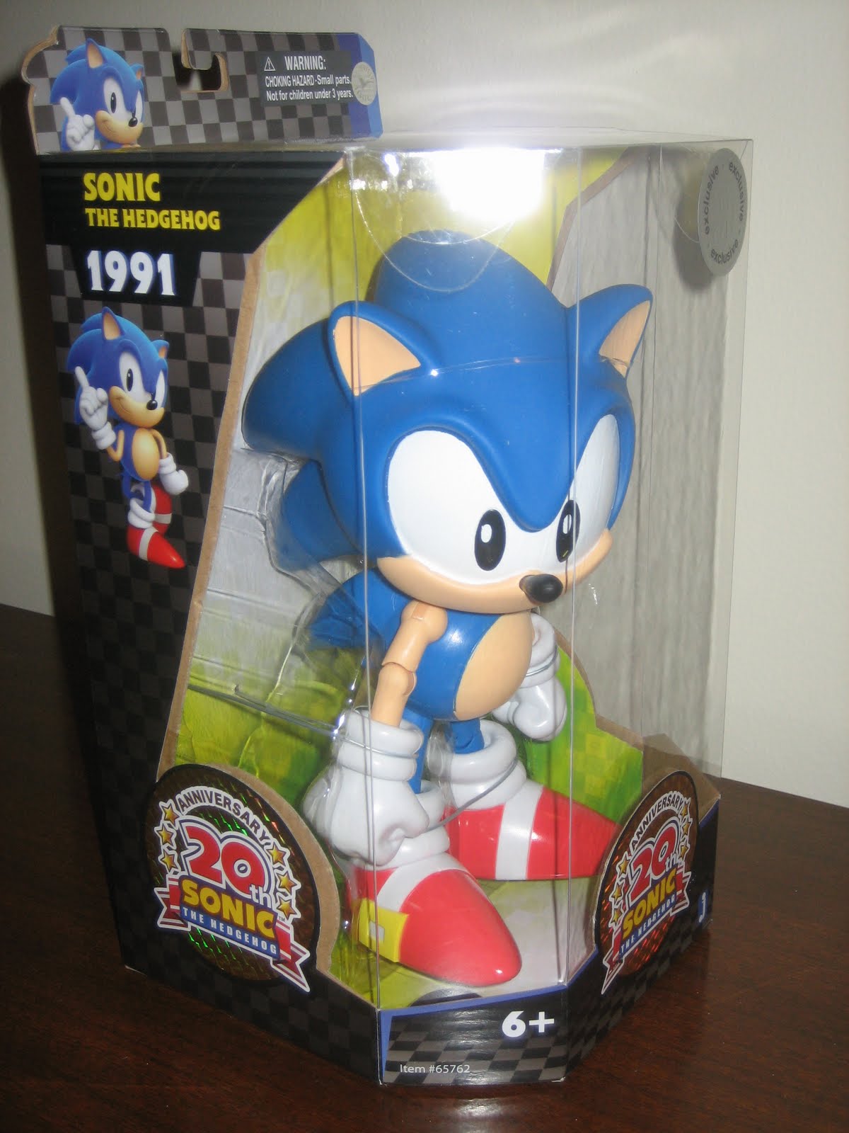 Sega Memories: 10" Classic Sonic = Best Sonic Figure Ever