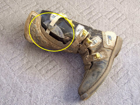 Alpinestarsブーツtech5 ベースがちぎれる! Alpinestarsbootstech5